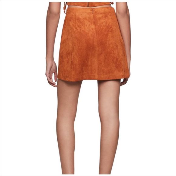 👑 Mix & Match 2/$90 👑 BCBGeneration Faux-Suede Lace-Up Mini Skirt - Picture 4 of 7